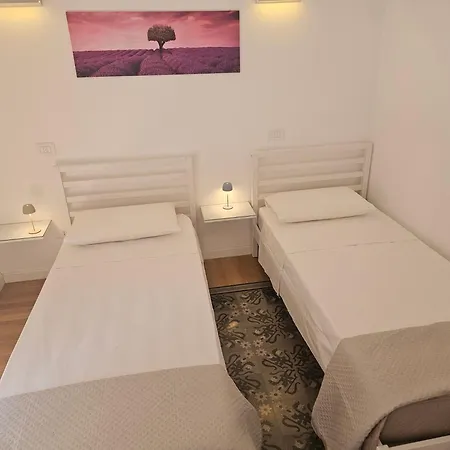 Tapis Apartment *